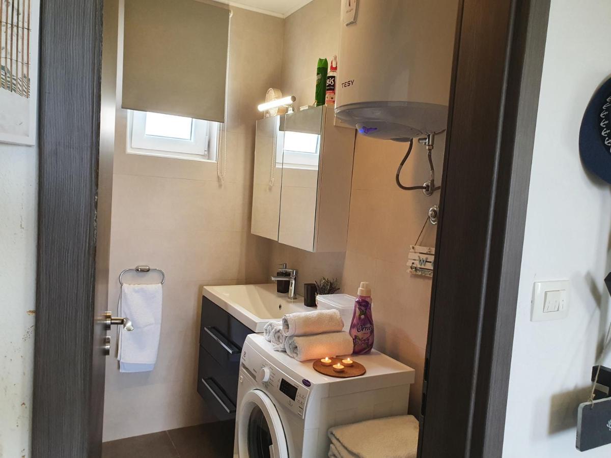 Apartment Pikulo Novalja Kültér fotó