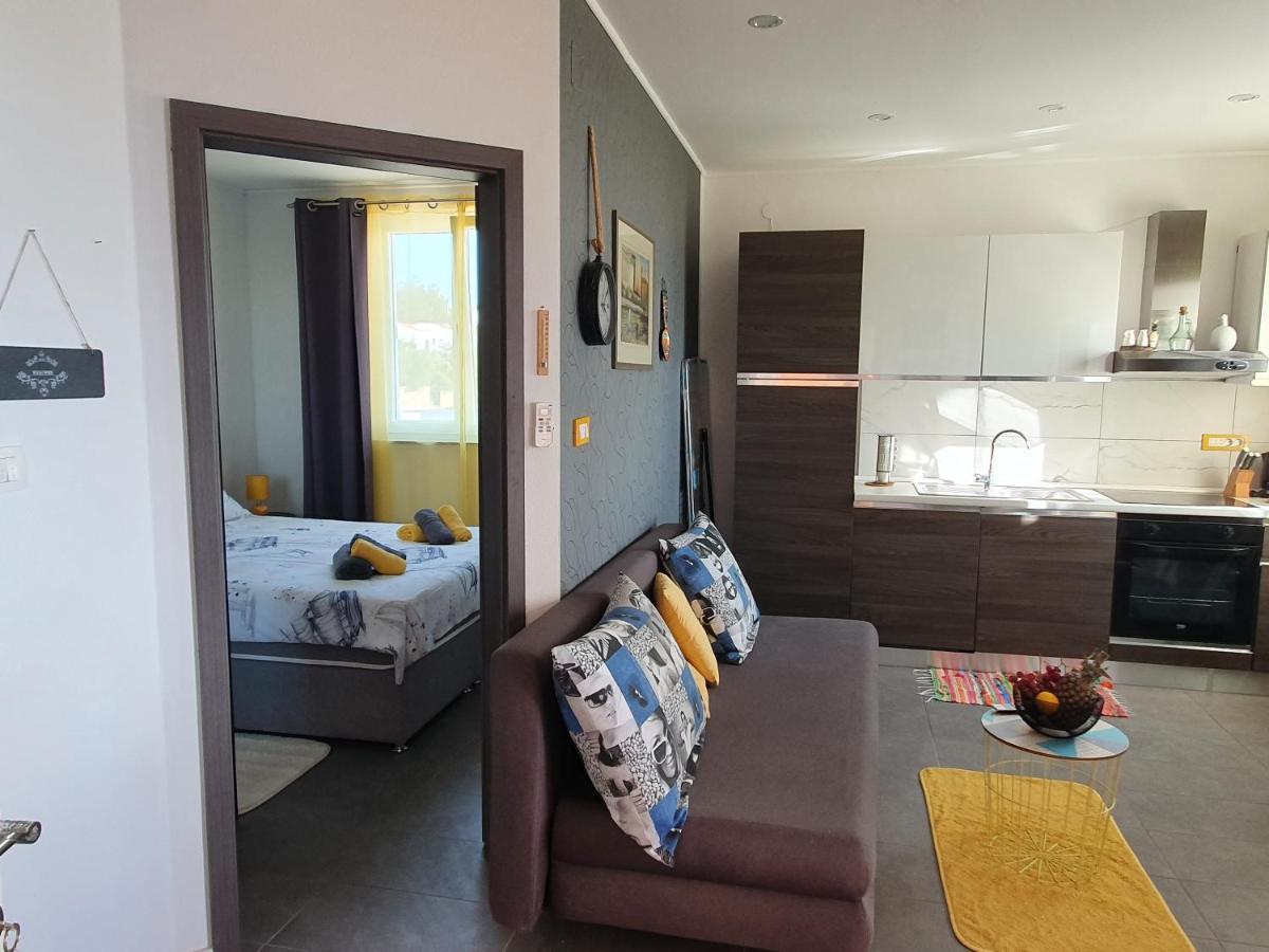 Apartment Pikulo Novalja Kültér fotó
