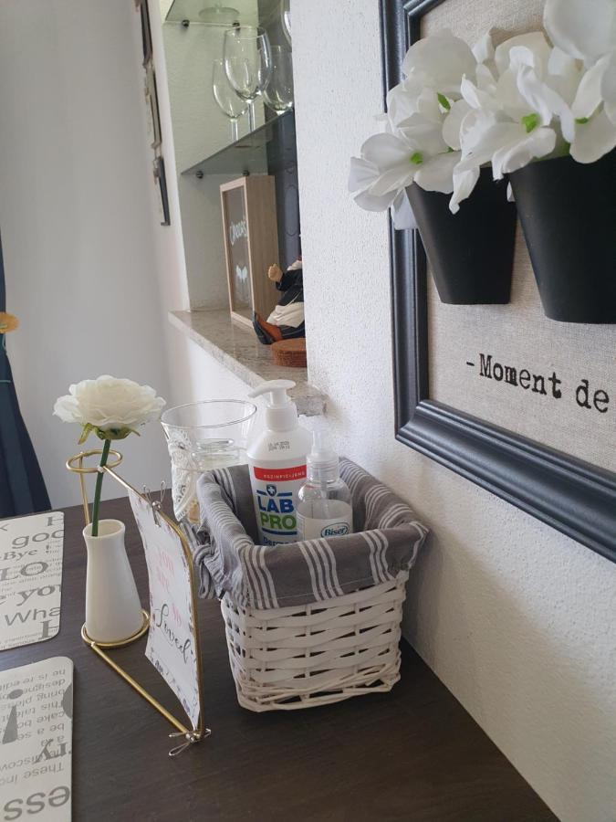 Apartment Pikulo Novalja Kültér fotó